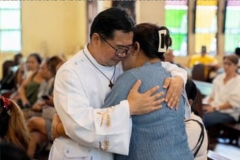 Priests helping relatives of victims of Philippine 'war on drugs' jubilant over Duterte's arrest