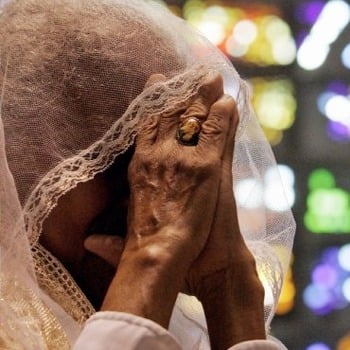 Brazilian church continues to lose churchgoers to evangelical groups, but pace is slowing