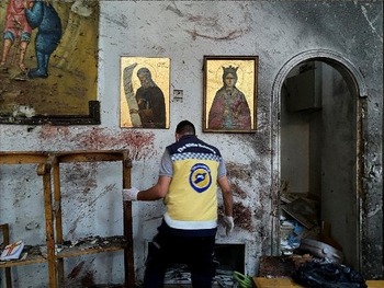 Obispo insta a 'rezar fervientemente' por el fin a la violencia sectaria en Siria tras atentado