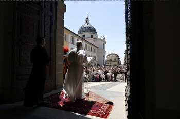 Pope condemns Israel's attack against church, calls for end to 'barbarity'