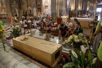 Thousands visit Blessed Frassati's remains in Rome for Jubilee of Youth
