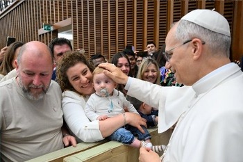 Pope approves expanded family benefits for Vatican employees