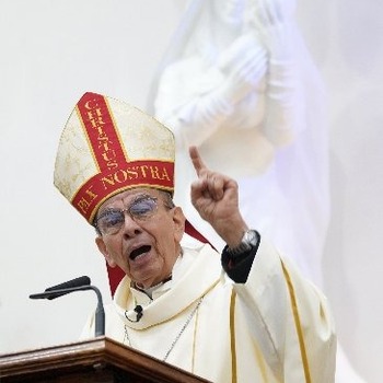 Cardenal salvadoreño: 'Queremos vivir la democracia'