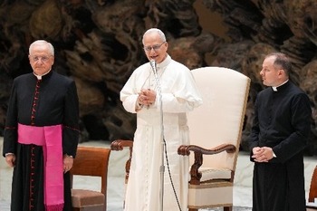 El Papa León recuerda al cardenal Karlic, quien ayudó a redactar el catecismo