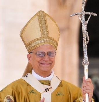 New young saints encourage faithful to live life to the full, pope says