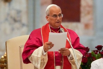 Theology must address climate change, AI, other real concerns, pope says