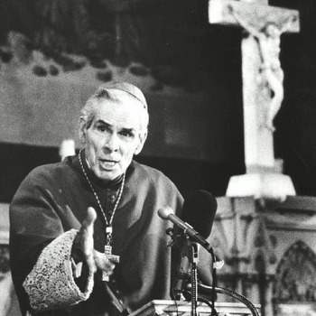 El proceso de beatificación del arzobispo Fulton J. Sheen avanza tras una pausa de seis años