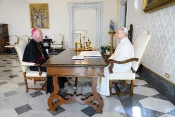 Pope supports solidarity with immigrants in US, Catholics must stand together, archbishop says