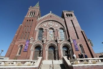 Texas mission diocese declares bankruptcy to settle abuse claims filed under New Mexico lookback law