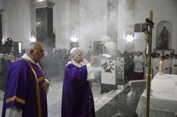 Faith and flowers: Special rules keep God's house simply beautiful