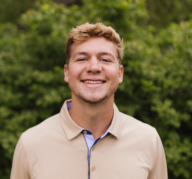 MATTHEW LESNIEWSKI