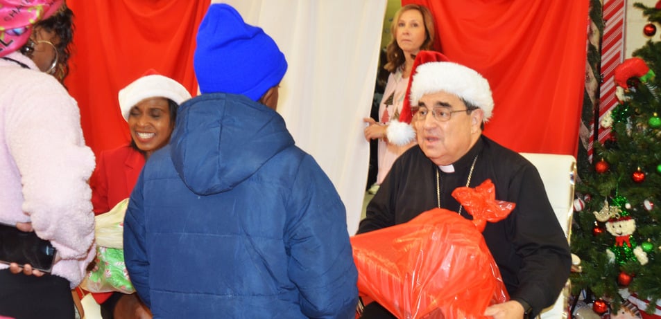 St. Vincent de Paul hosts Inaugural Festive Santa Shop