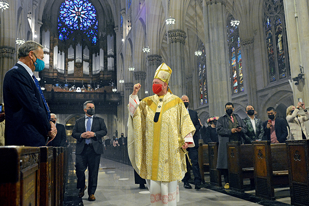 Easter Mass 2021 at St. Patrick’s Cathedral. // Photo by Maria Bastone.