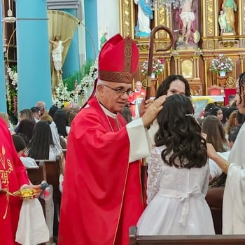 Confirmaciones en la Parroquia San Sebastián Mártir
