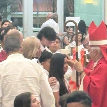 Confirmaciones en la Parroquia San Miguel Arcángel