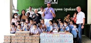 World Boxing Champion Visits Mercy Centre