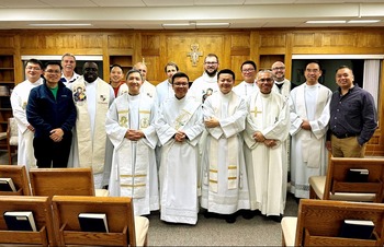 Transition to Ministry & Apostolic Community Program