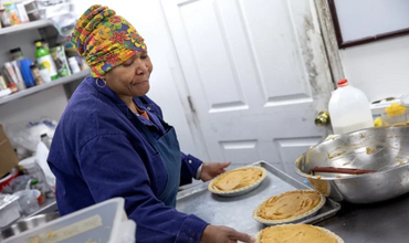 Thanksgiving Pie Drive