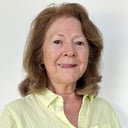 Mrs. Raquel De la Rosa