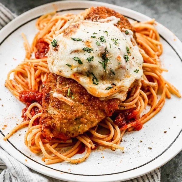 Men's Club Take-out Chicken Parm Dinner