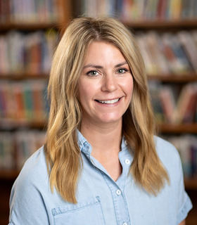 Lindsey Colligan '03