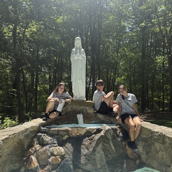 Faith in Focus: 8th Grade Retreat Explores Identity & Mission