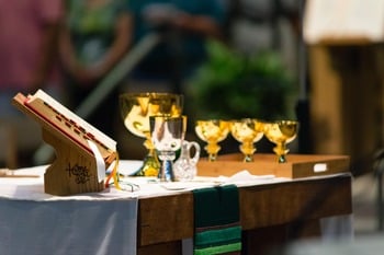 Topic Night & Youth Mass: 