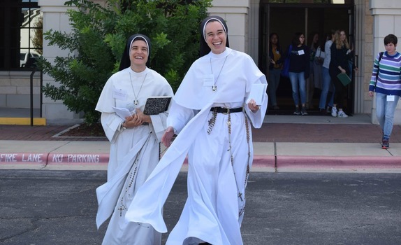 Join the Apostles of the Interior Life Discernment Group!