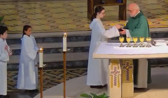 Ongoing Registration for Altar Server Training