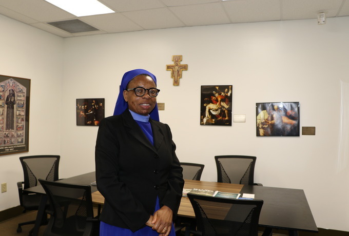Nigerian sister leads campus ministry at Briar Cliff