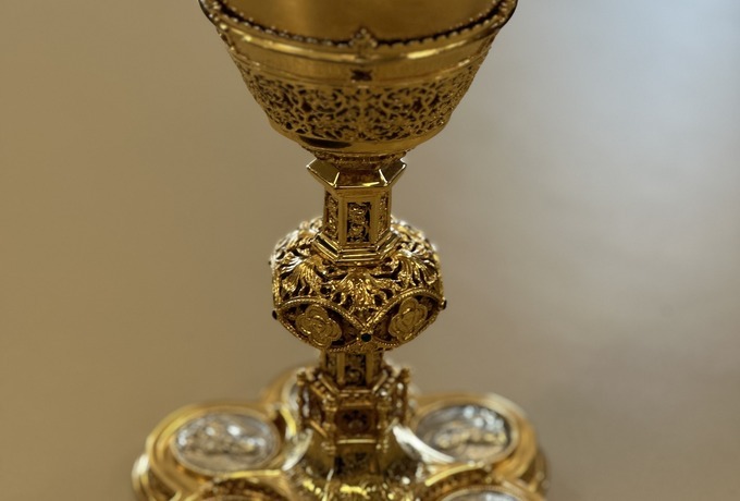 Chalices Part I: Vessels transcending generations