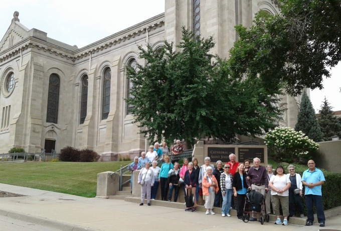 Mater Dei parishioners tour South Dakota religious sites