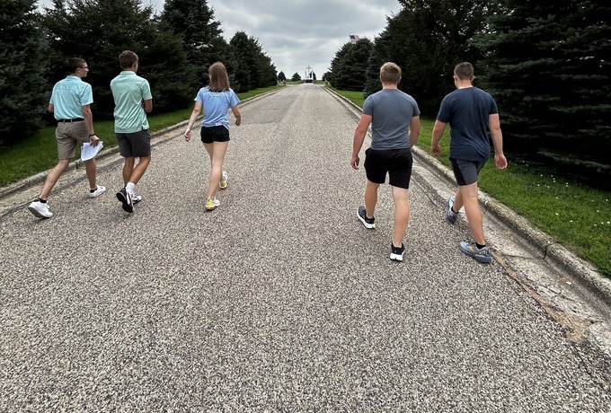 Nearby pilgrimage offers church art, history for youth