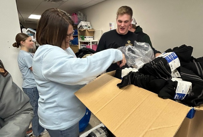 Gehlen students participate in prolife field trip