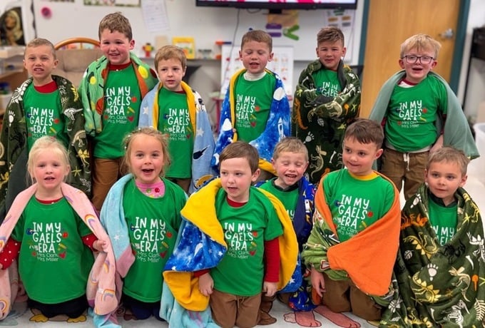 St. Edmond TK students receive t-shirts, blankets from teachers