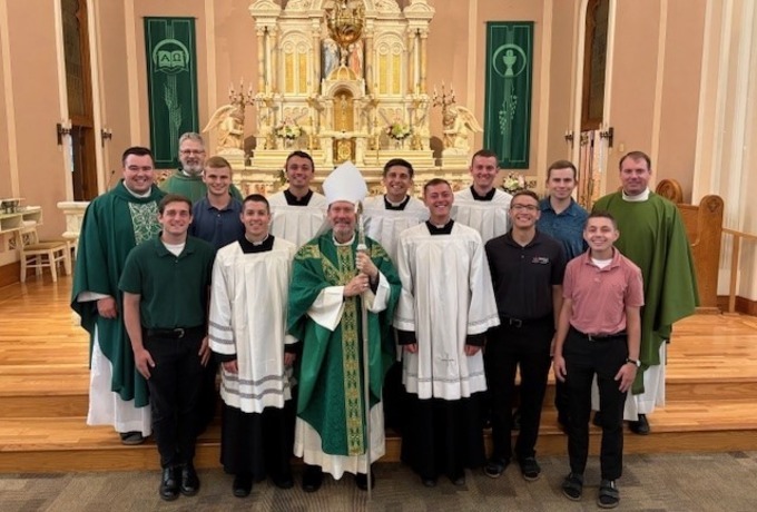 Bishop concludes Quo Vadis with Mass