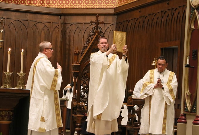 Memorial Mass held Oct. 14 for miscarriage and infant loss