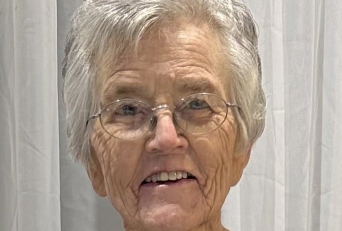 Theresa Reuter of Le Mars celebrates 90th