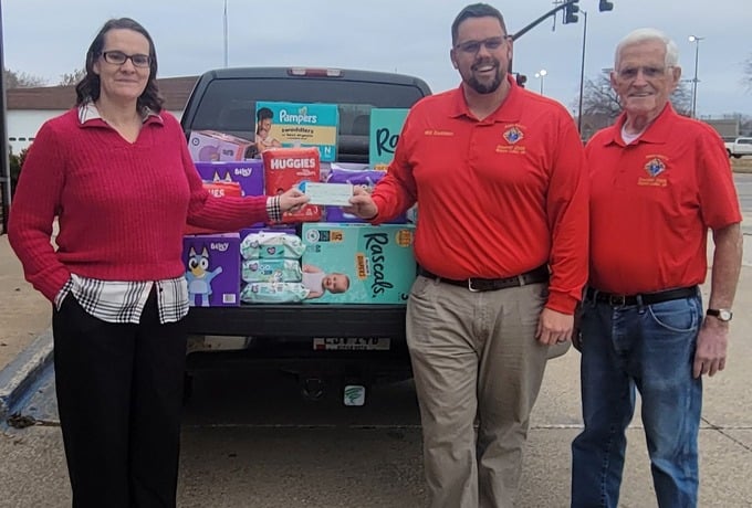 Storm Lake KCs support Hope for Life