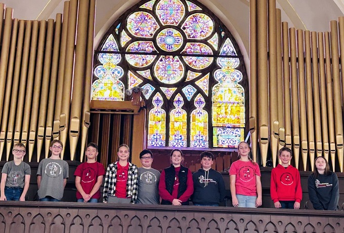 Fifth graders graduate from Pocahontas Catholic