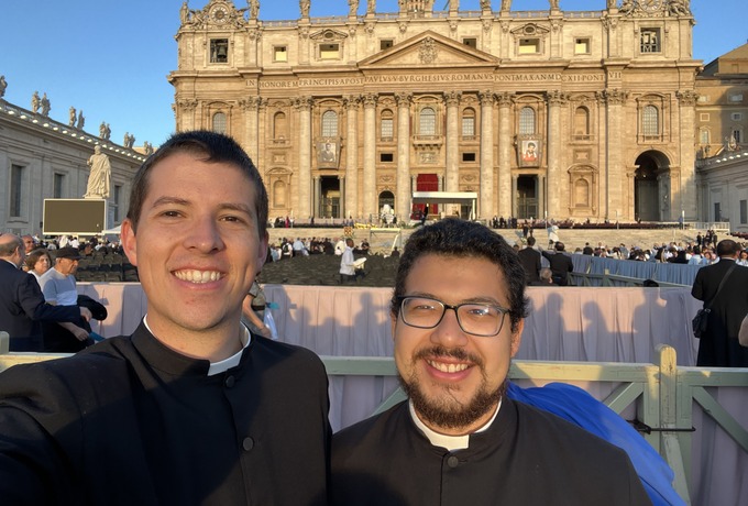 Bishop, seminarians attend canonization