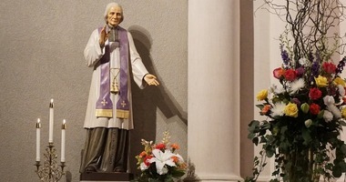August 4: Saint John Vianney / San Juan Vianney