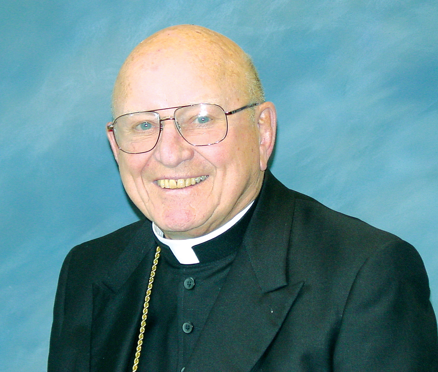 Portrait photo of Bishop William Bullock