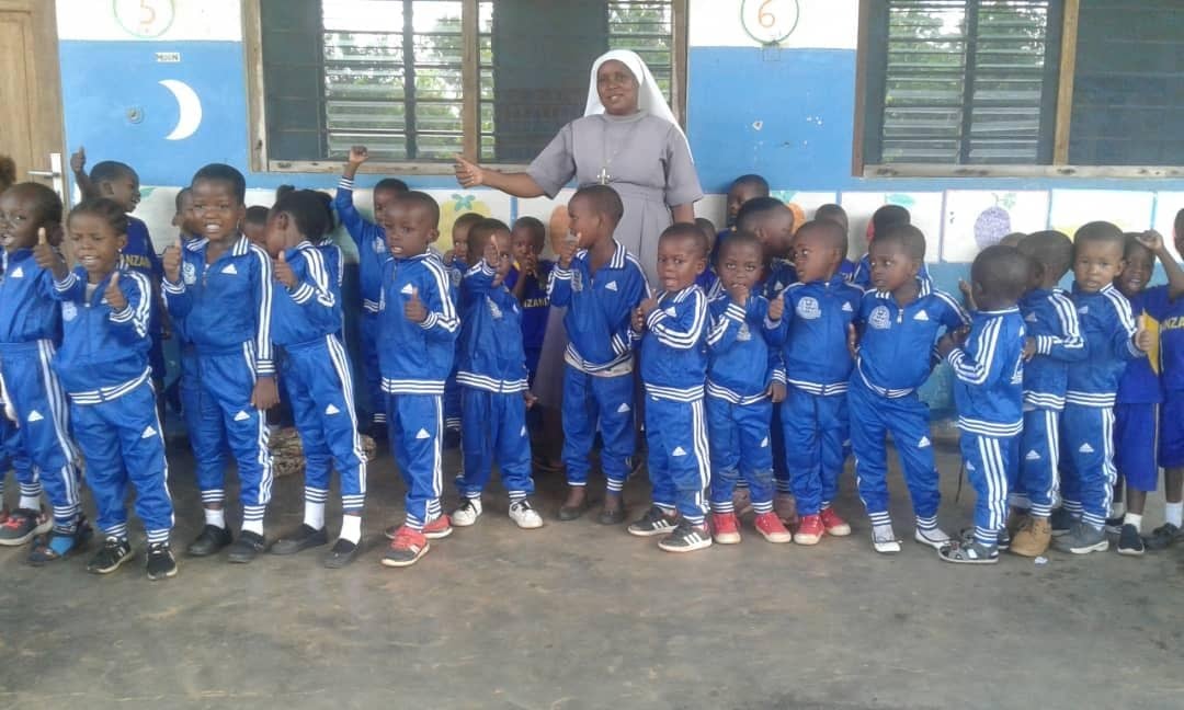 African Benedictine Sisters 2445