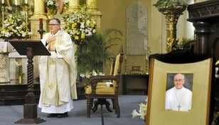 Dying to himself, Pope Francis lived for others