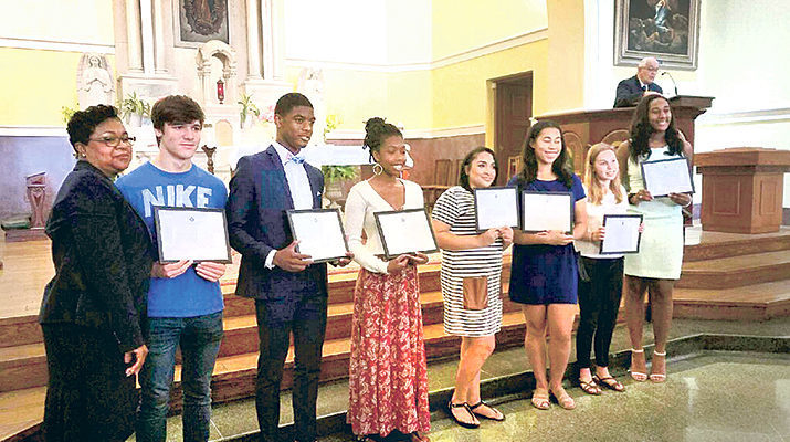 KPC Auxiliary Court 394 awards scholarships