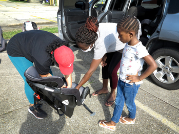 Free child car-seat safety guidance available weekly