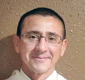 Bautizándolos en el nombre del Padre y del Hijo y del Espíritu Santo