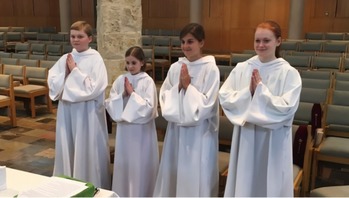 Altar servers needed