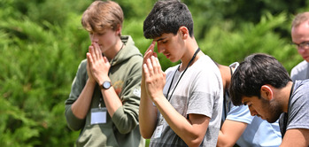Young men invited to join Bishop on retreat to discern God’s call
